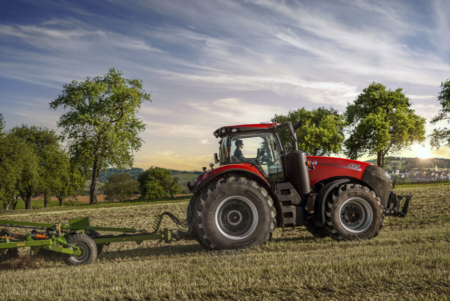 More power, enhanced features and simplified technology for Case IH Magnum tractors