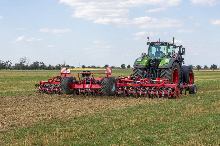 New Finer XL trailed spring tine cultivator for a wide range of applications