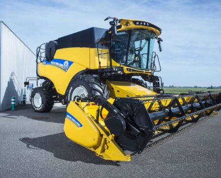 Michelin urges farmers to pay closer attention to rear harvester tyres