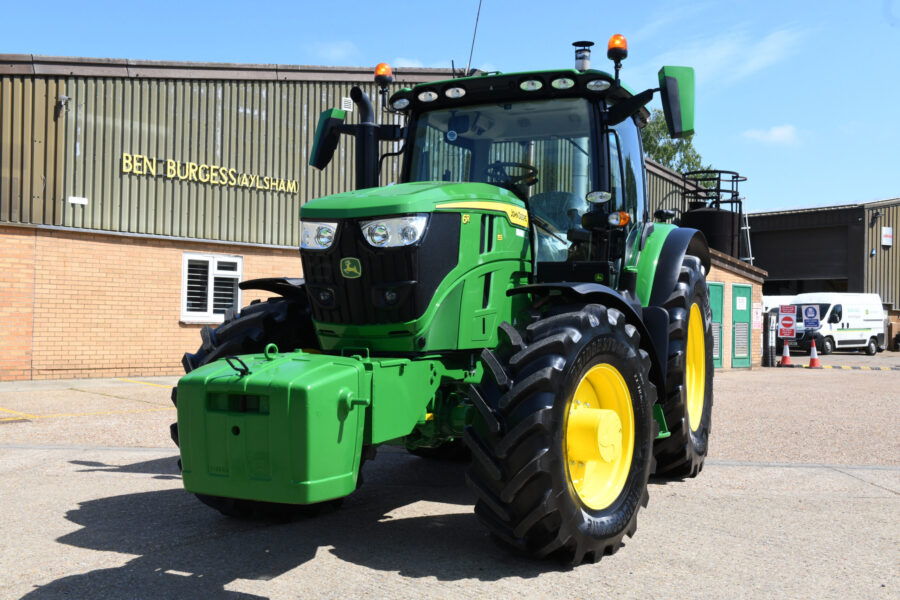 Bridgestone expands its range offering into John Deere Europe 