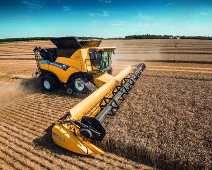 New Holland extends CR Revelation combine range and takes automation to a new level