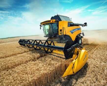 New Holland CX7 and CX8 range increases capacity and delivers super-sized productivity