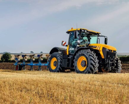 JCB to unveil new loaders, telehandlers and tractors