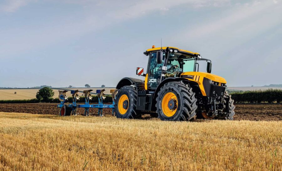 JCB to unveil new loaders, telehandlers and tractors