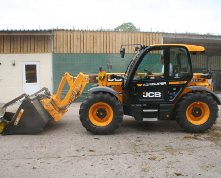 JCB’s most compact mid-range Loadall gets Dualtech VT Drive