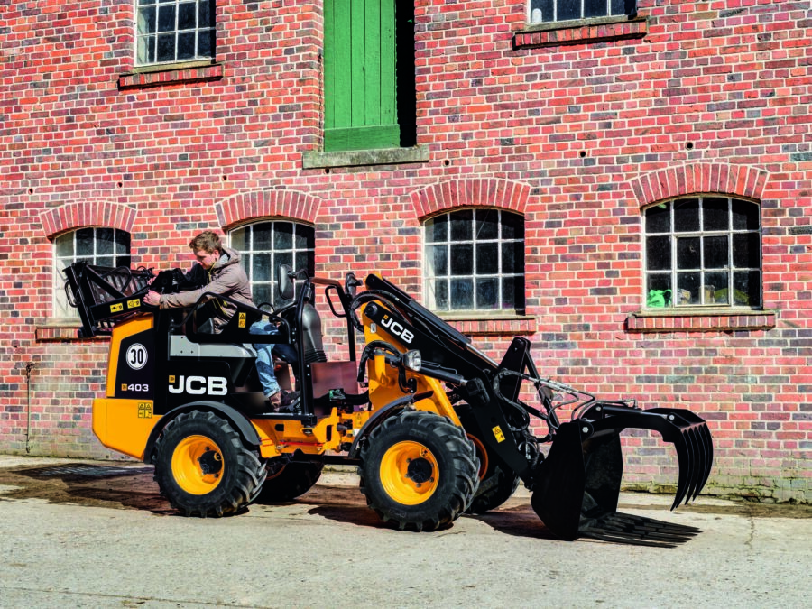 New features boost versatility of JCB’s compact 403 loader