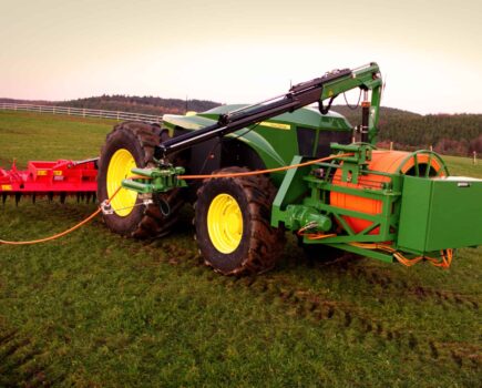 Electric tractor powered by cable