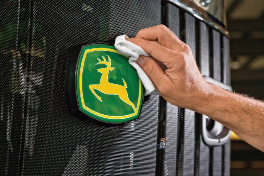 John Deere included among the Best Global Brands