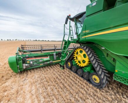 New tracks and higher performance for John Deere combines