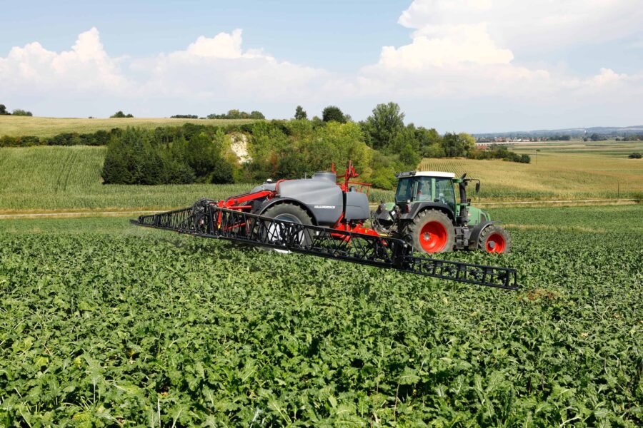 HORSCH Leeb 4 AX makes Cereals debut