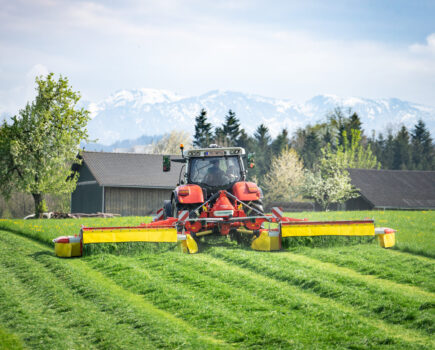 New Pöttinger mower combinations with working widths of 8.40 / 9.20 metres