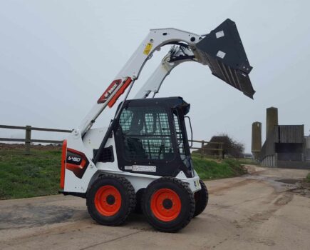 First of new Bobcat Stage V M-Series loaders arrives in UK