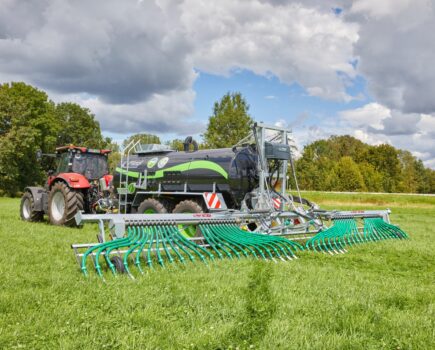 Slurry application with Fliegl is efficient and effective