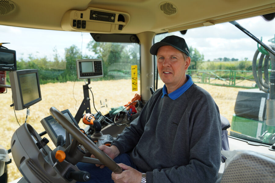 Award-winning sprayer operator explains how John Deere technology has improved accuracy and efficiency