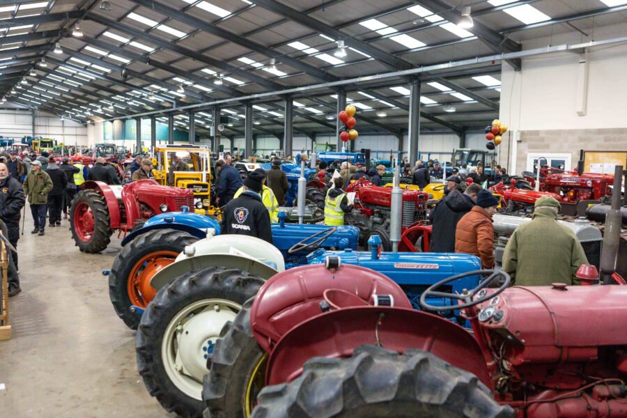 World record attempt at Vintage Tractor Show