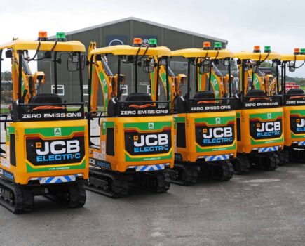 JCB wins major electric differ order