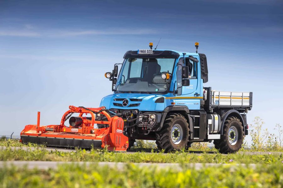 ‘One-man band’ celebrates in style with Mercedes-Benz Unimog number five