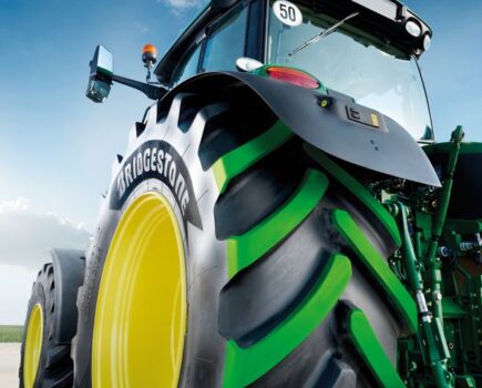 Bridgestone put farm contractors in the driving seat with tyre life insights 