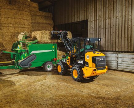 New ultra-compact wheeled loader doubles up on power