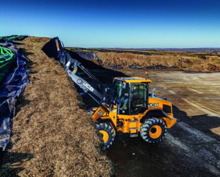 More power and refinement for JCB mid-range wheeled loaders