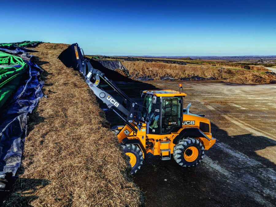 More power and refinement for JCB mid-range wheeled loaders