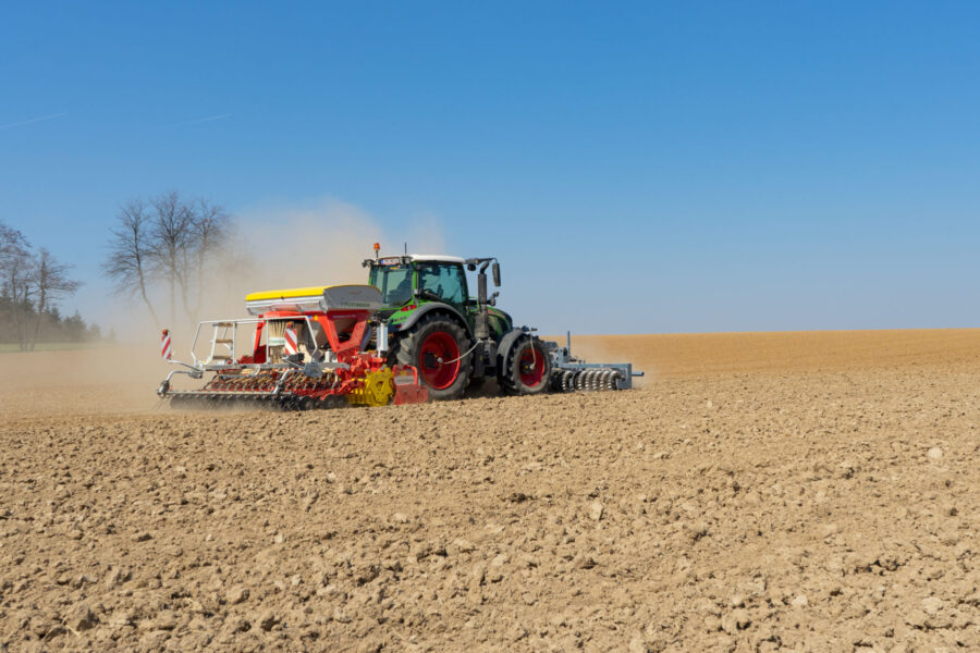 Pöttinger machines get connected